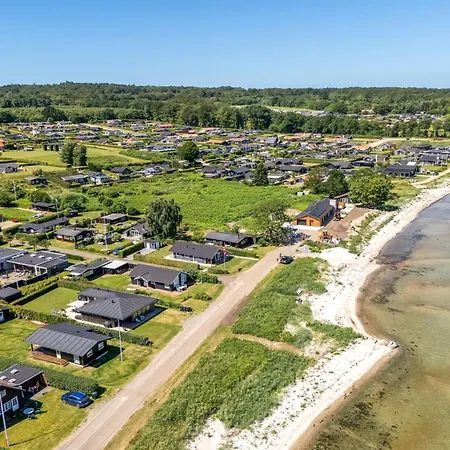 Dom wakacyjny Amma - 15m From The Sea By Interhome Sjolund